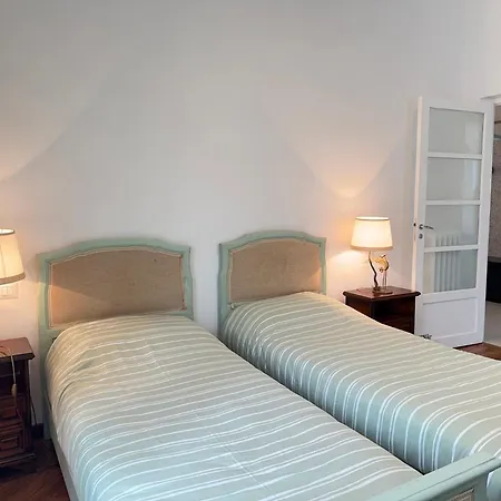 Apartman 1 Min Walk From The Sea, With 2 Bed And 2 Bath Alassio