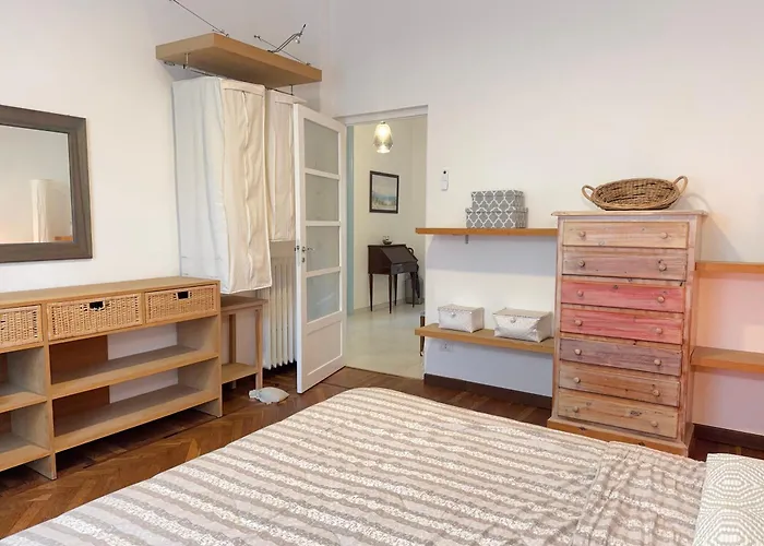 1 Min Walk From The Sea, With 2 Bed And 2 Bath * 阿拉西奥