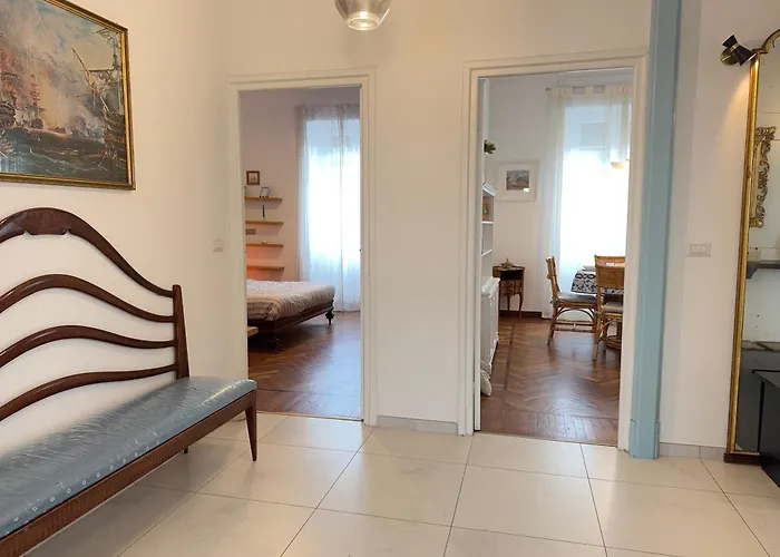 1 Min Walk From The Sea, With 2 Bed And 2 Bath 阿拉西奥